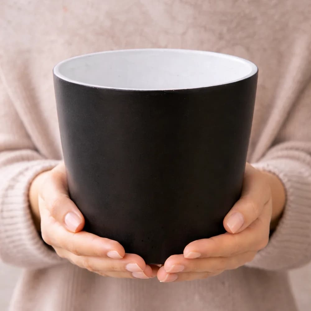 Siyah Porselen Saksı (13cm) - 1