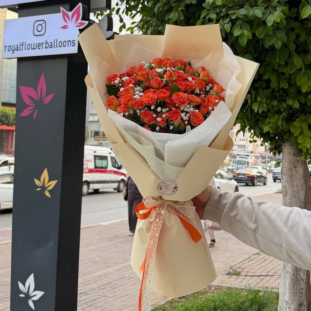 Turuncu Çardak Gül Buketi