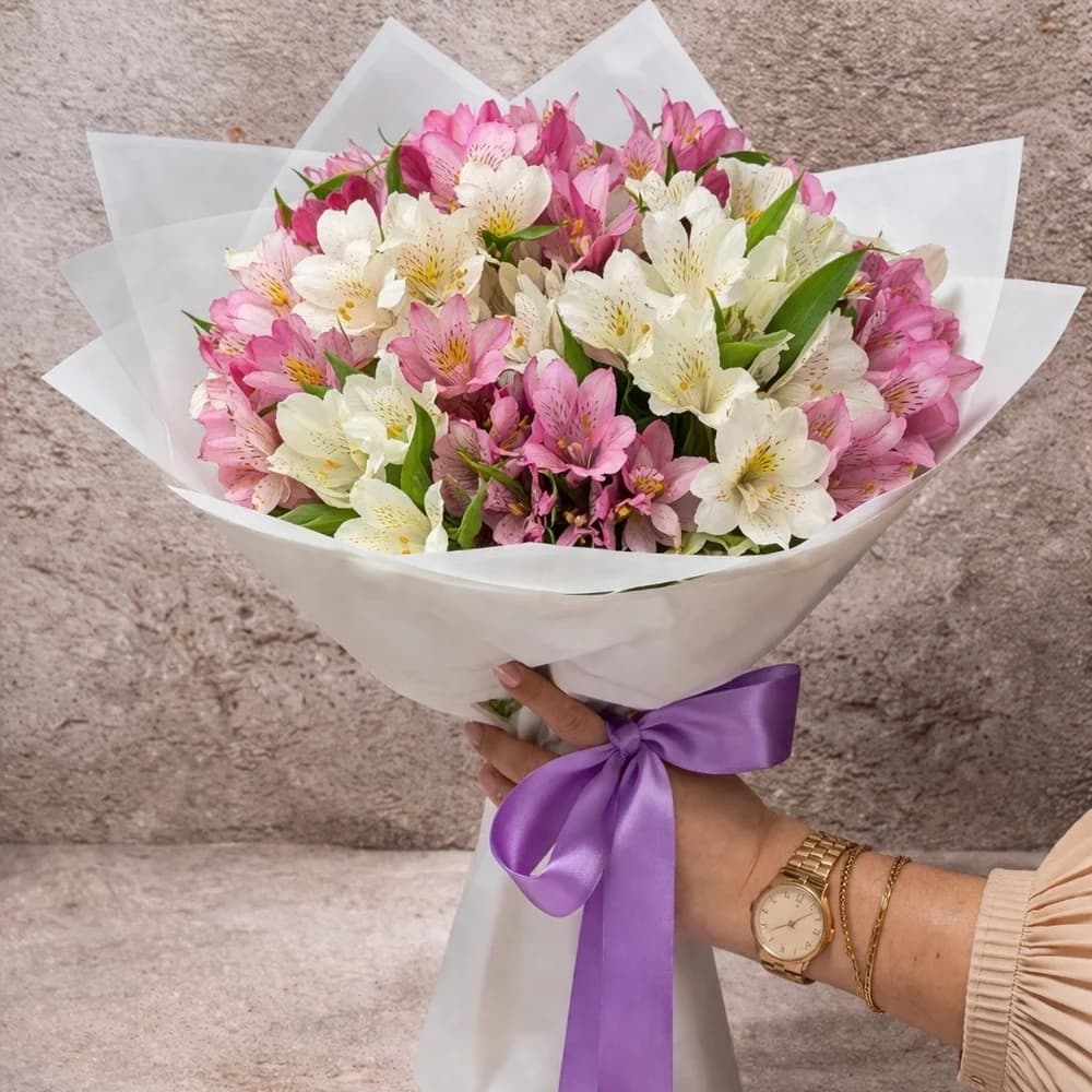 Mor ve Beyaz Alstroemeria Buketi